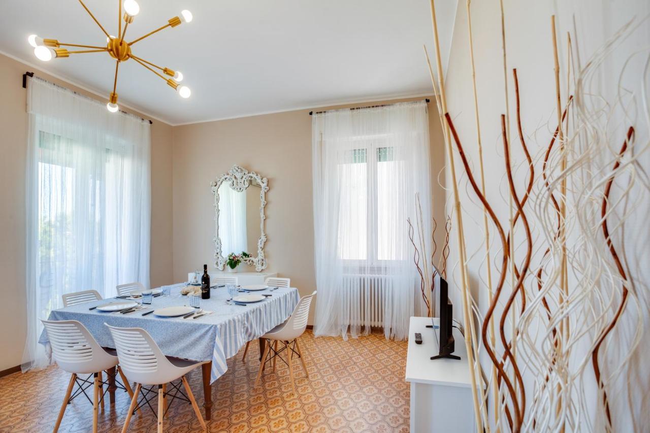 Rosamare Elegant Apartment Полиняно а Маре Екстериор снимка